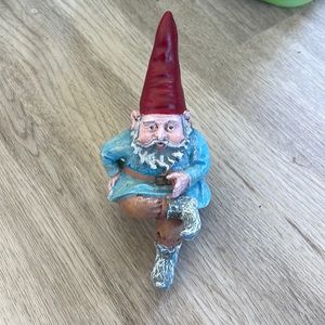 Cute seated Oldman ornamant